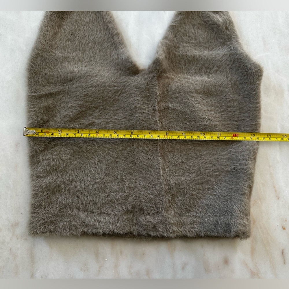 Gymshark Fuzzy Tan Halter Tank Top - Picture 4 of 12
